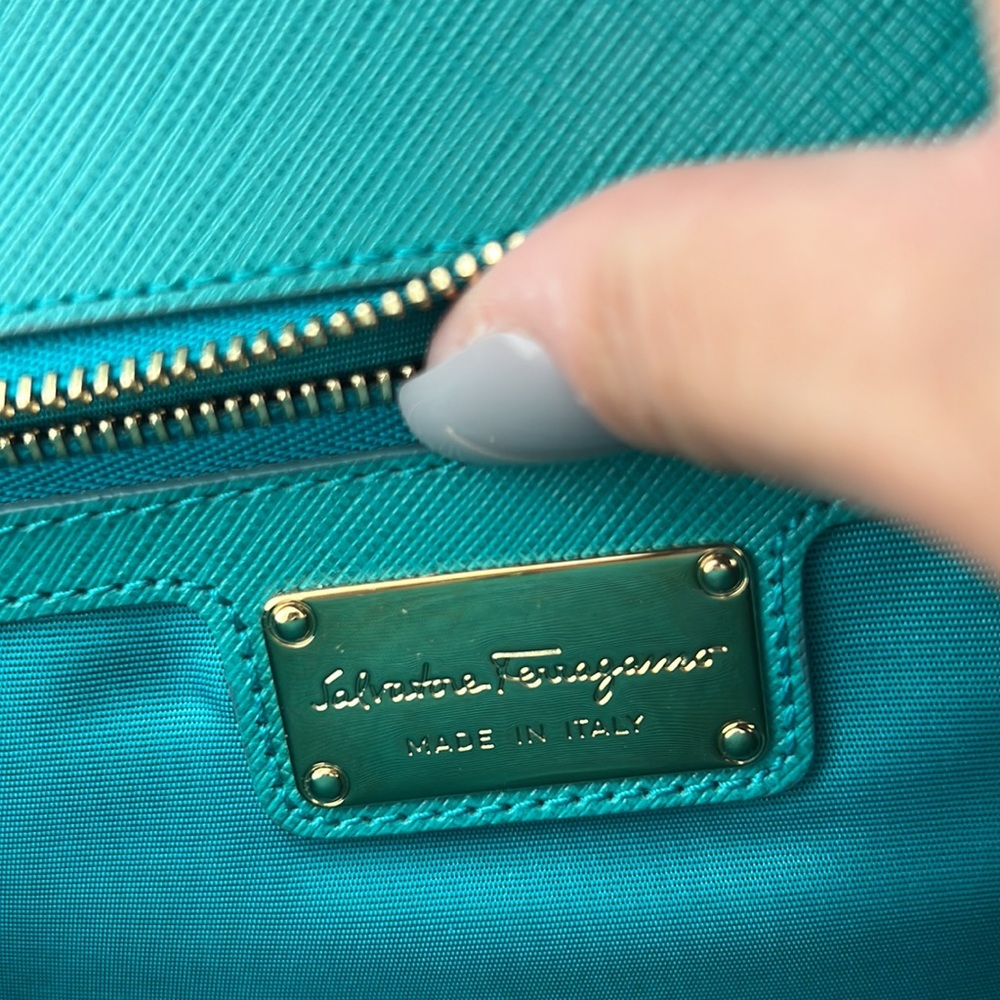 Ferragamo Ginny View 3